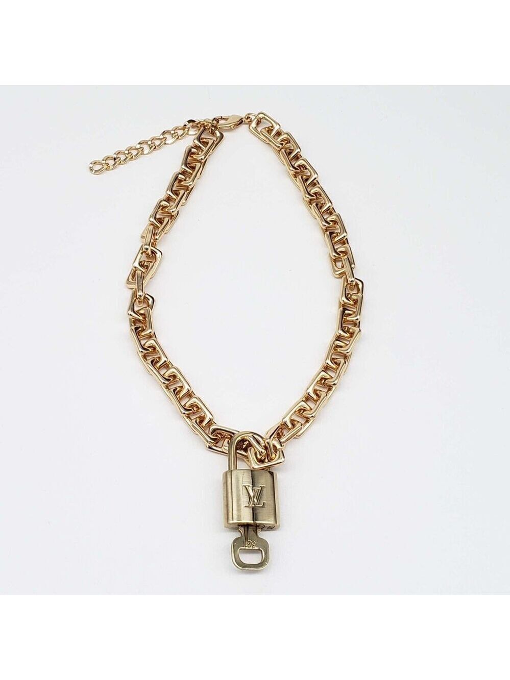 100% Auth Louis Vuitton Lock & Key with Unbranded Gold Plated Chain Necklace
